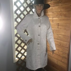 Braetan Trench coat